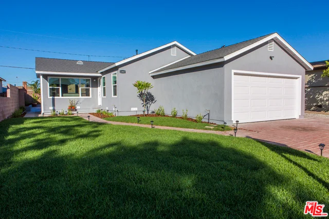 11817 Ardath, Hawthorne, CA 90250
