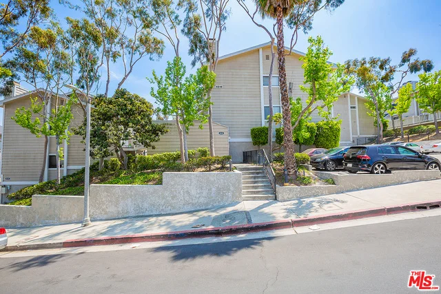 4646 Don Lorenzo #B, Los Angeles, CA 90008