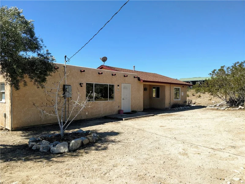 51255 Oskar, Morongo Valley, CA 92256