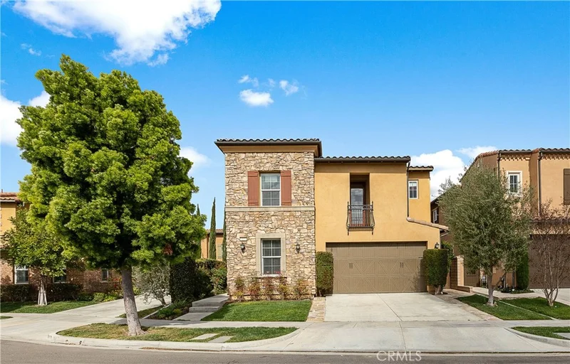 23 Paperbark, Irvine, CA 92620
