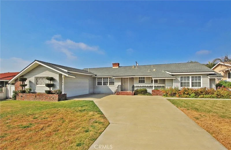 1161 Ukiah, Upland, CA 91786