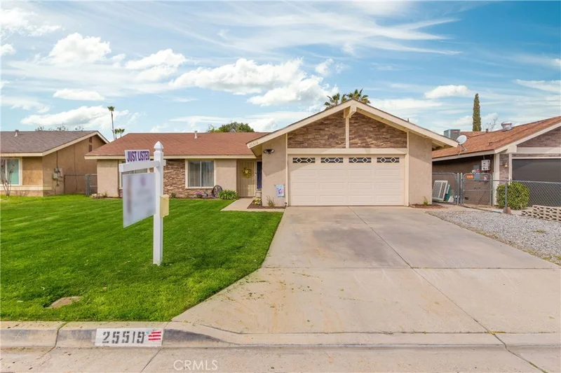 25519 Christopher, Hemet, CA 92544