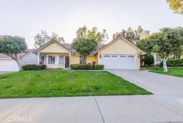 42195 Roanoake, Temecula, CA 92591