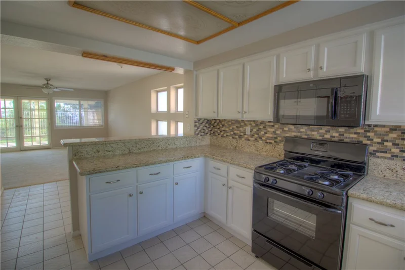 29451 Clear View, Highland, CA 92346