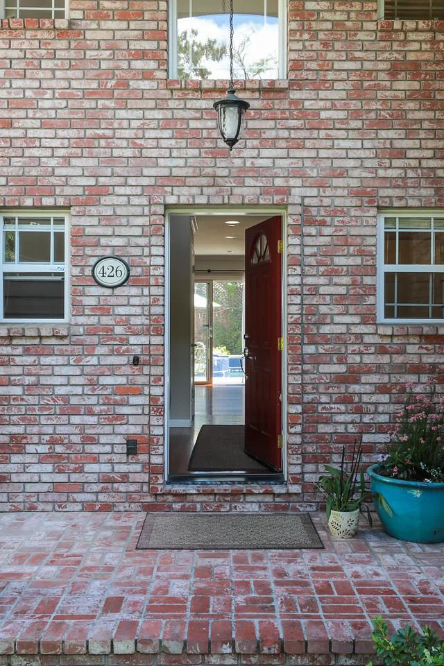 426 8th, Menlo Park, CA 94025