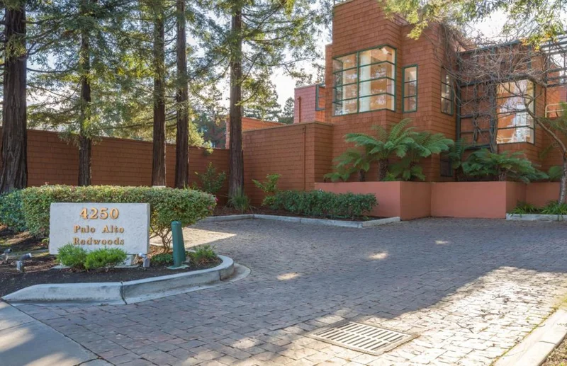 4250 El Camino Real, Palo Alto, CA 94306