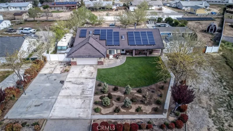 19070 Mather, Hesperia, CA 92345