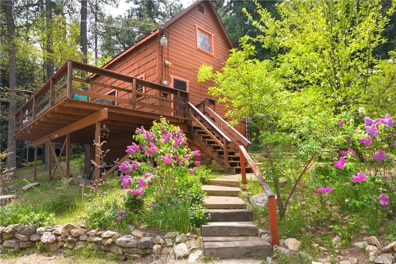 454 Willow Witch, Cedarpines Park, CA 92322