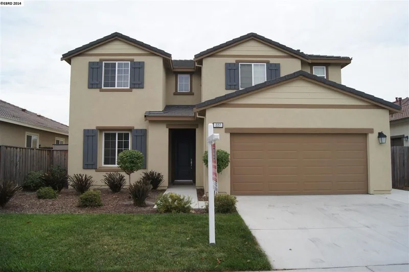 227 Harborage Ct, Oakley, CA 94561-3536