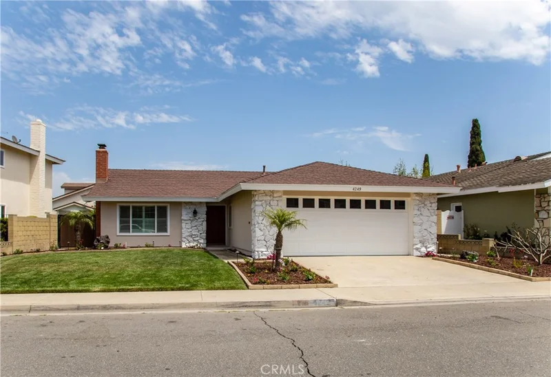 4249 Fir, Seal Beach, CA 90740