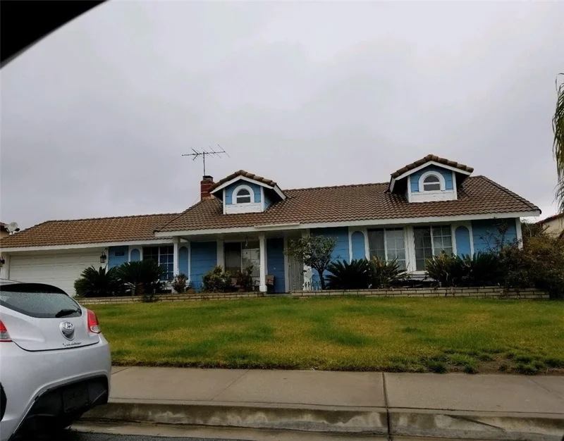 1258 La Gloria, Rialto, CA 92377