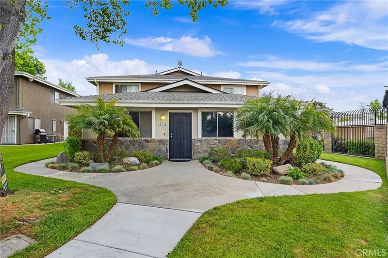 2934 Knollwood, La Verne, CA 91750