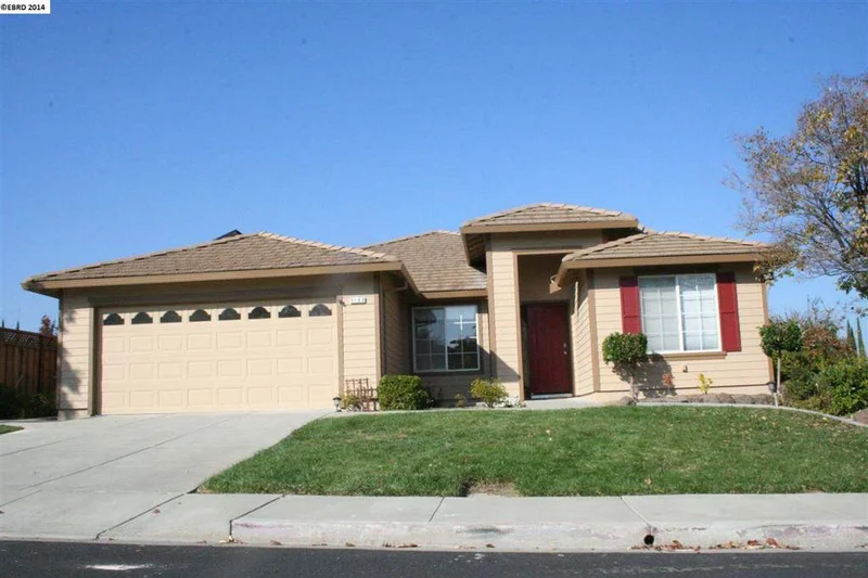 5100 Sims Mountain Ct, Antioch, CA 94531-8820