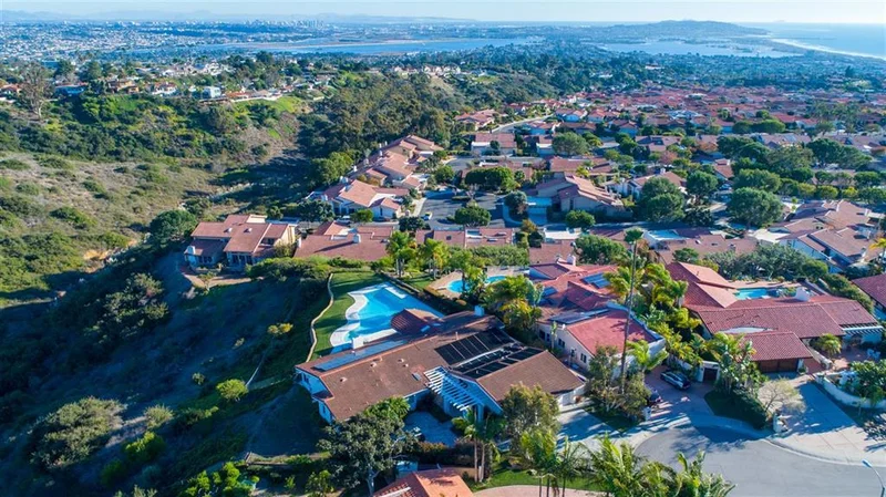 2281 Calle Tiara, La Jolla, CA 92037