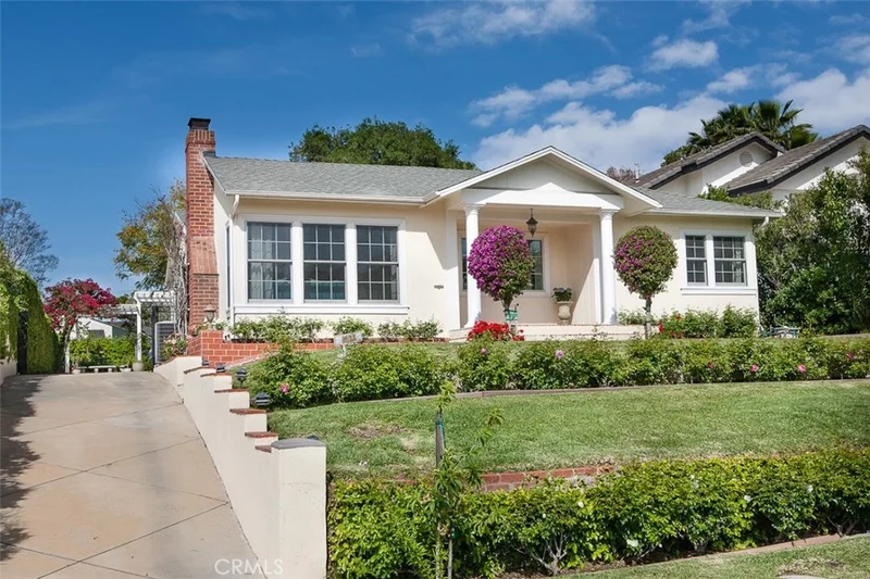 1151 Los Robles, Pasadena, CA 91106