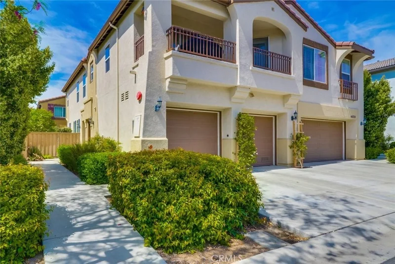 41674 Timberwood Avenue 2, Murrieta, CA 92562