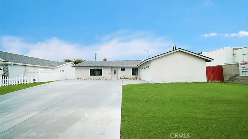 2942 Brea, Fullerton, CA 92835