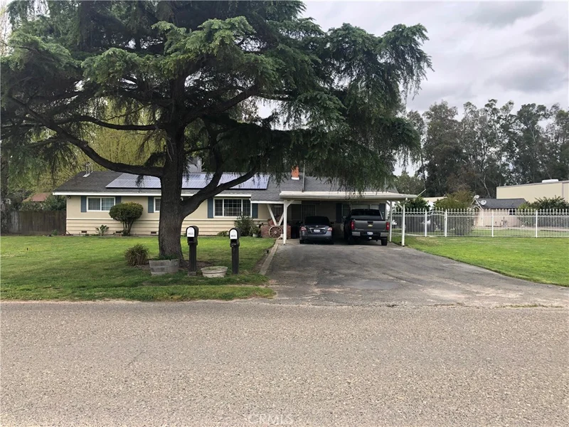 4615 Cressey, Atwater, CA 95301