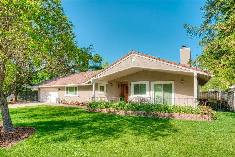 90 Deerwood, Oroville, CA 95966