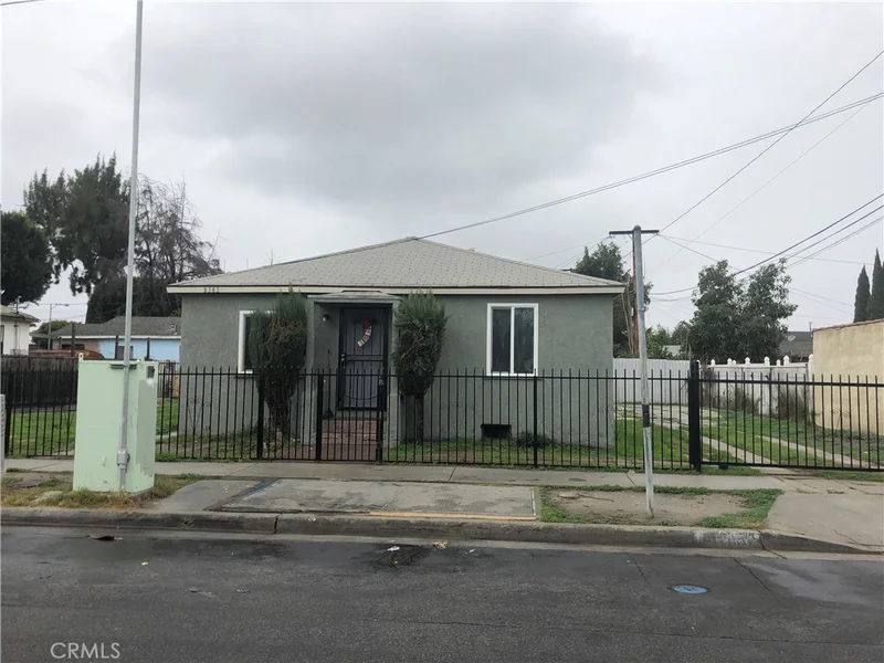 9101 Zamora, Los Angeles, CA 90002