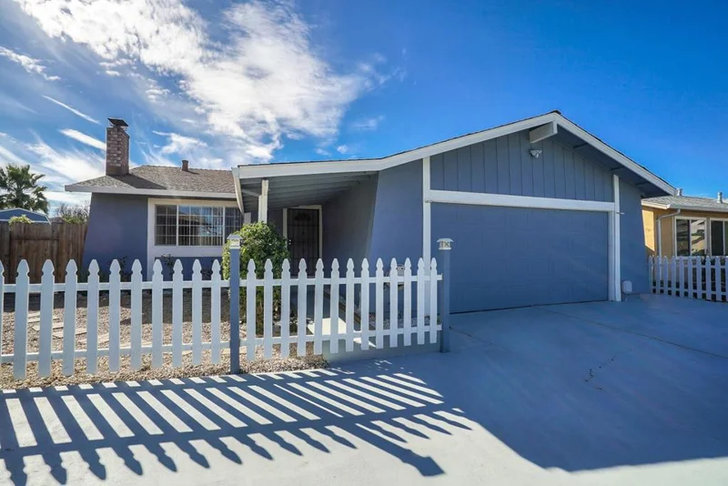 4305 Houndsbrook, San Jose, CA 95111