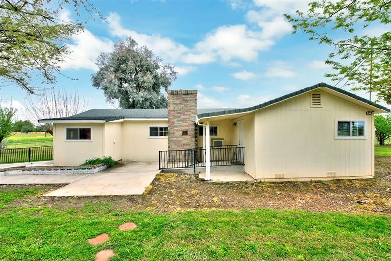 6280 Santa Clara, Corning, CA 96021