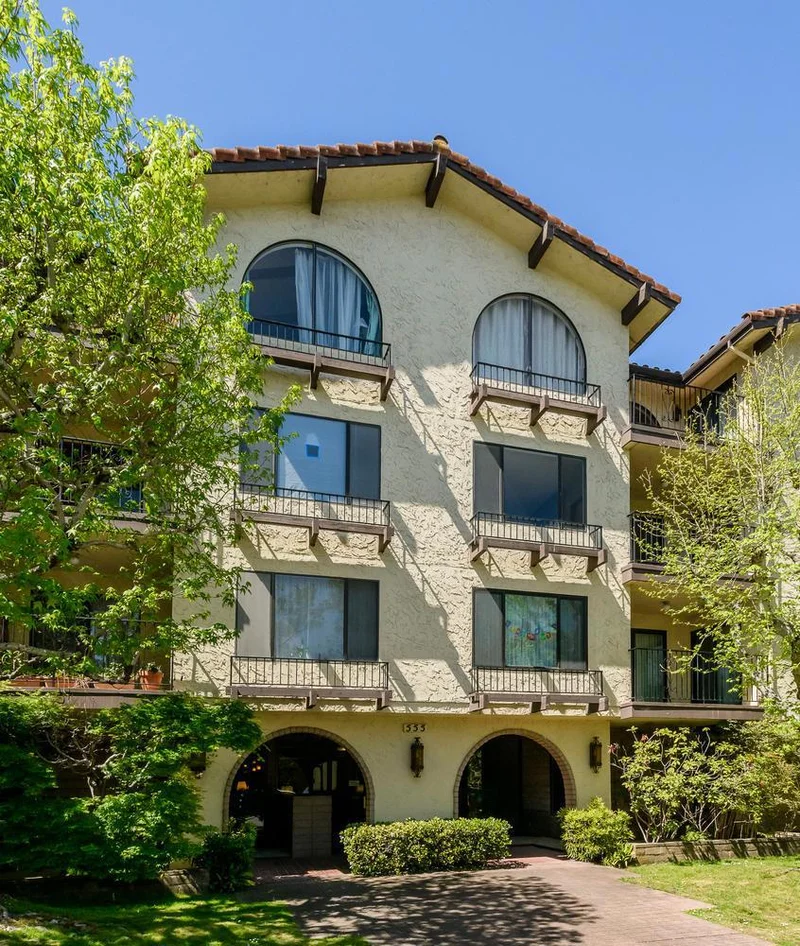 555 Palm #202, Millbrae, CA 94030