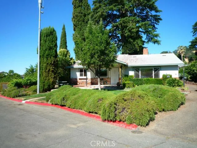 7894 Richard, Lucerne, CA 95458