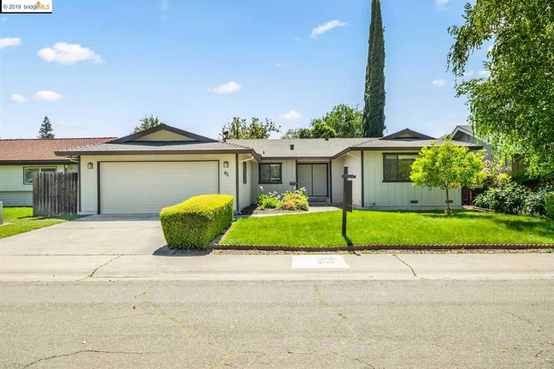 43 Park Vista Cir, Sacramento, CA 95831