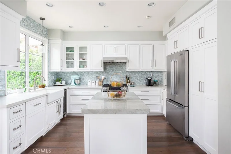 12480 La Coste, Tustin, CA 92782