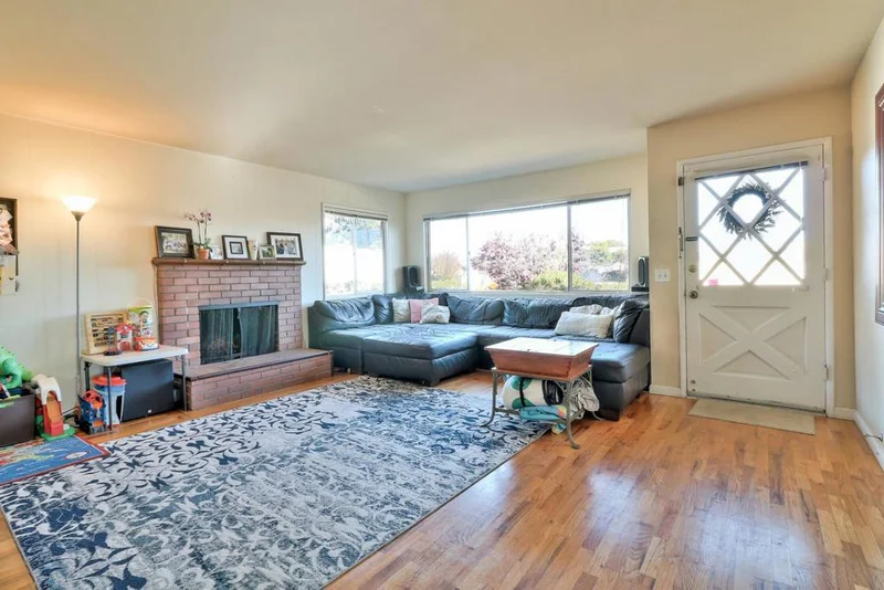 1121 Rosita, Del Rey Oaks, CA 93940
