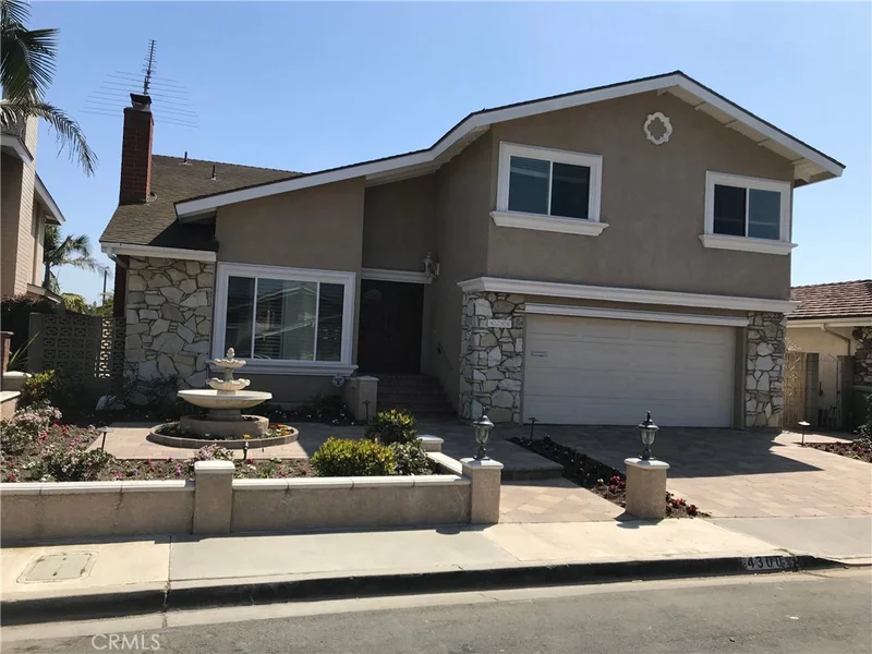 4300 Dogwood, Seal Beach, CA 90740