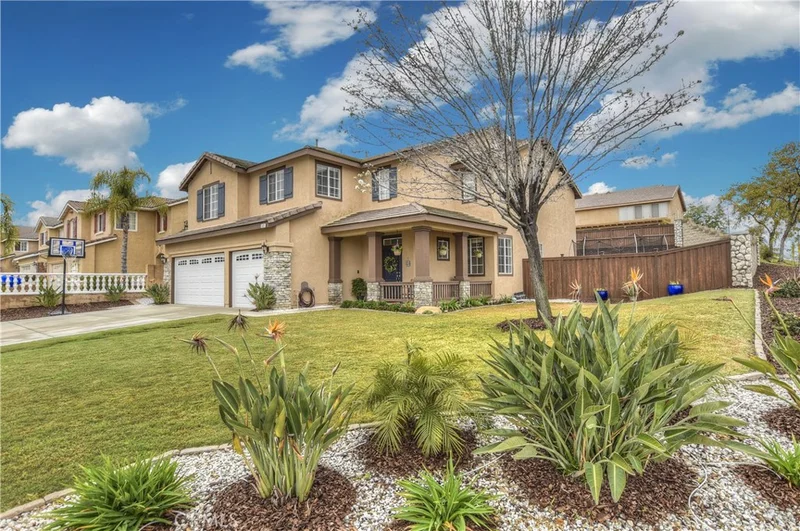 8901 Oakridge, Riverside, CA 92508