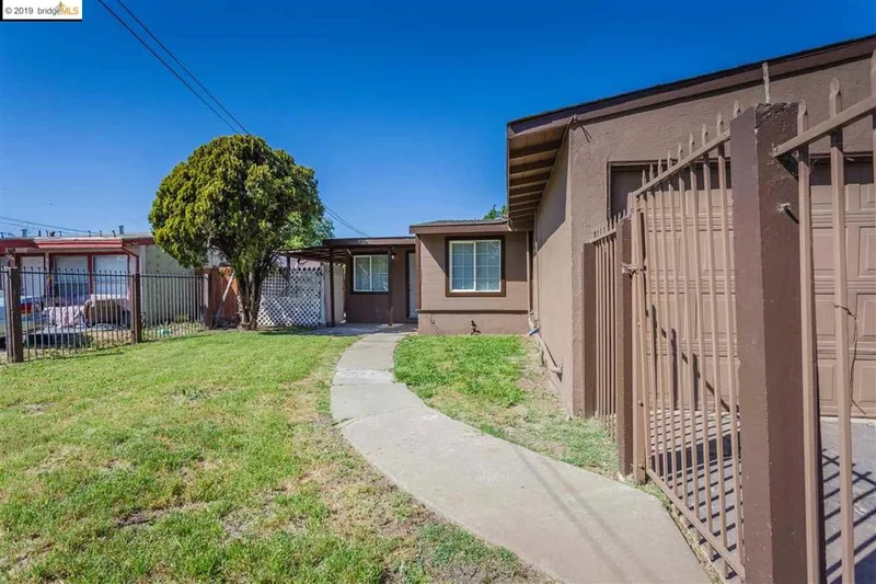 42 William Way, Pittsburg, CA 94565