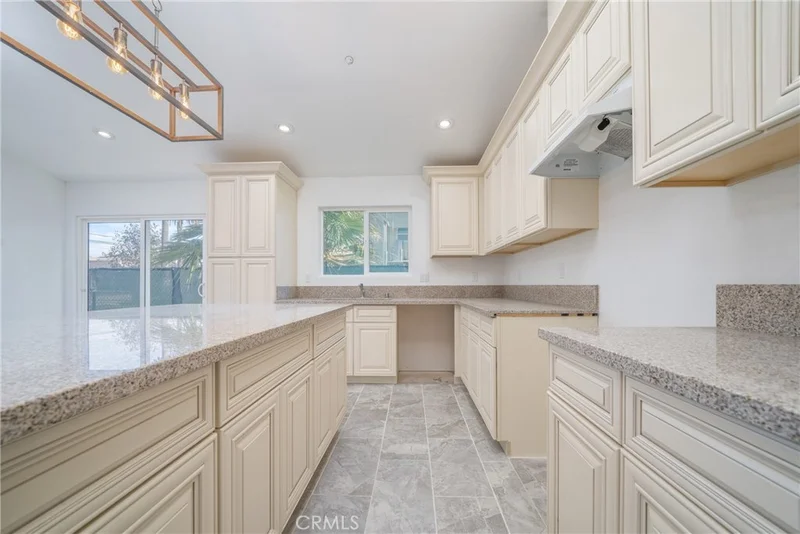 2972 9th Street, Riverside, CA 92507