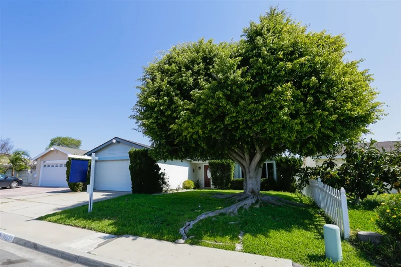 10223 Eagle Rock Ave, San Diego, CA 92126
