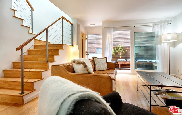 1228 18th #B, Santa Monica, CA 90404