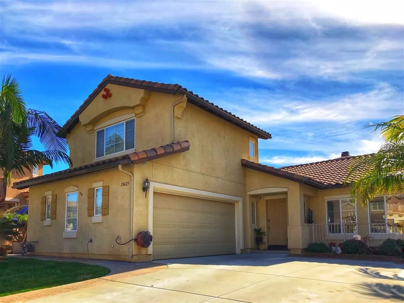 10423 Celestial Waters Dr, Spring Valley, CA 91977