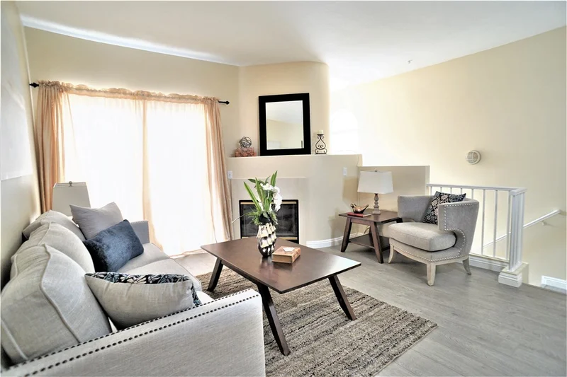 46 Santa Barbara, Lake Forest, CA 92610