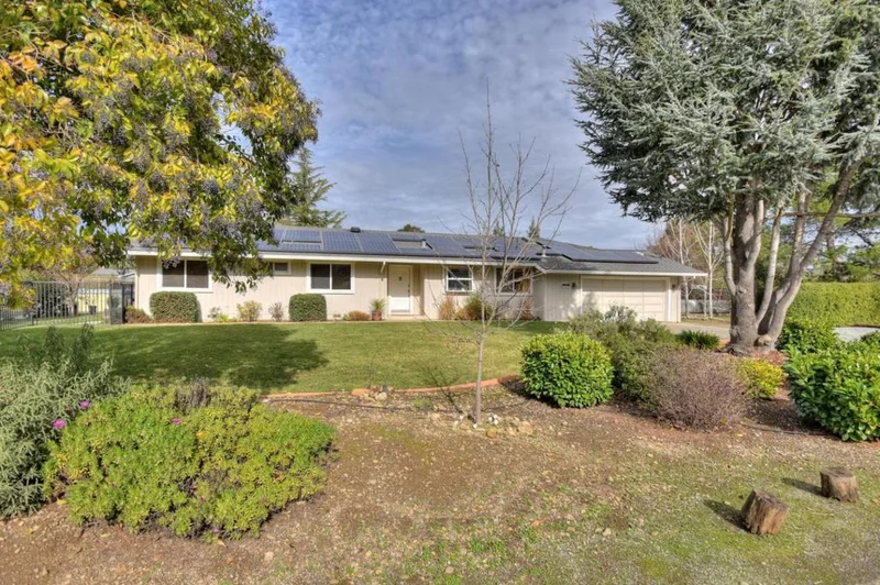 8891 Poppy, Gilroy, CA 95020