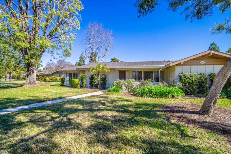 554 Avenida Sevilla #C, Laguna Woods, CA 92637
