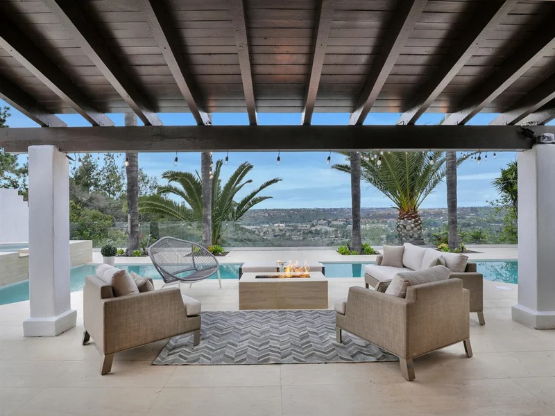 4304 Ridgeway Dr, San Diego, CA 92116