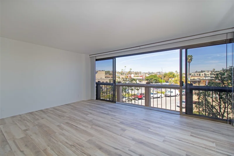 1150 Anchorage Ln #220, San Diego, CA 92106