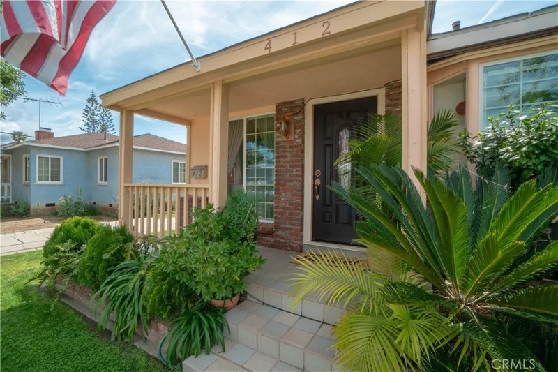412 44th, Long Beach, CA 90807