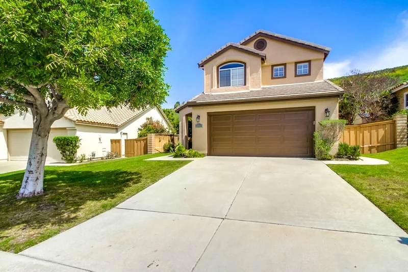 12345 Briardale Way, San Diego, CA 92128