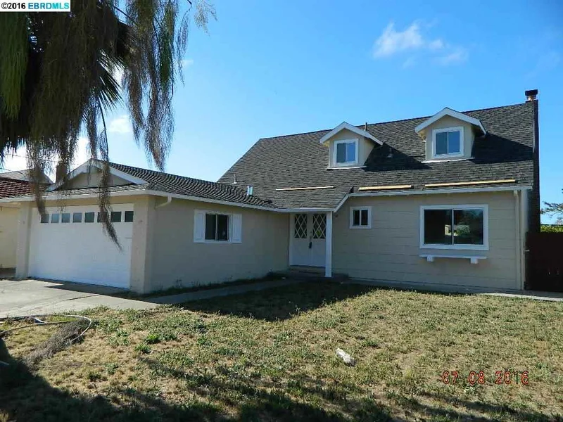 2545 Phelan Ave, Hayward, CA 94545