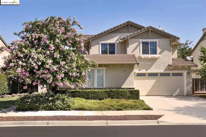 1003 Meadow Brook Dr, Brentwood, CA 94513