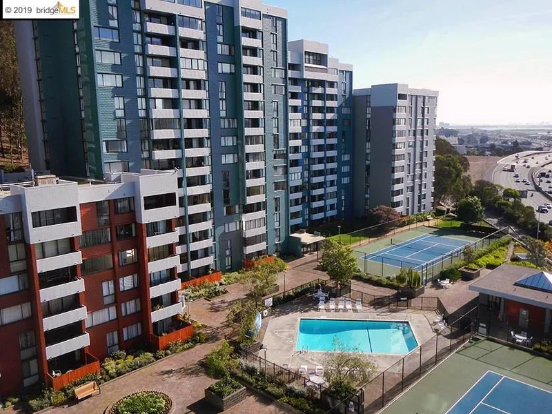555 Pierce St. #427, Albany, CA 94706