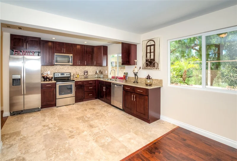 4240 Esperanza Way, Oceanside, CA 92056