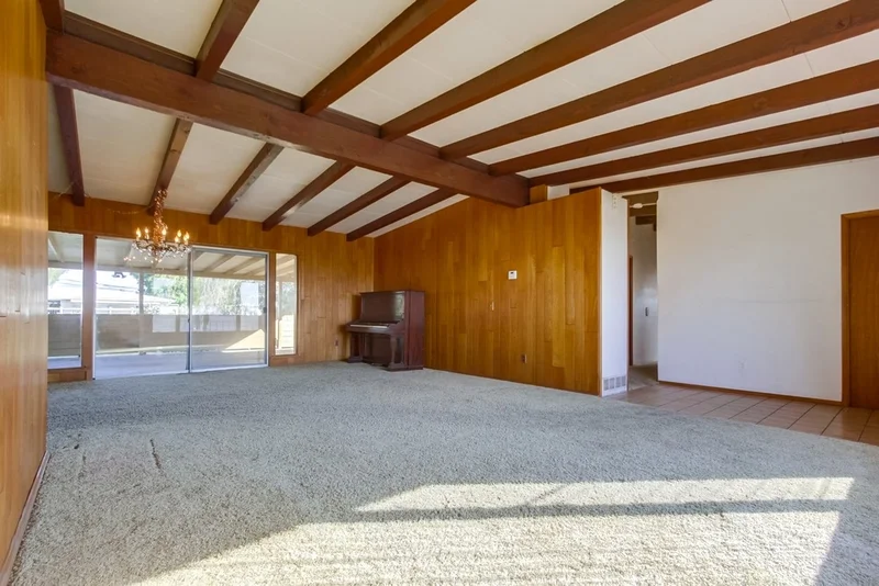 2727 Palm Ln, Lemon Grove, CA 91945